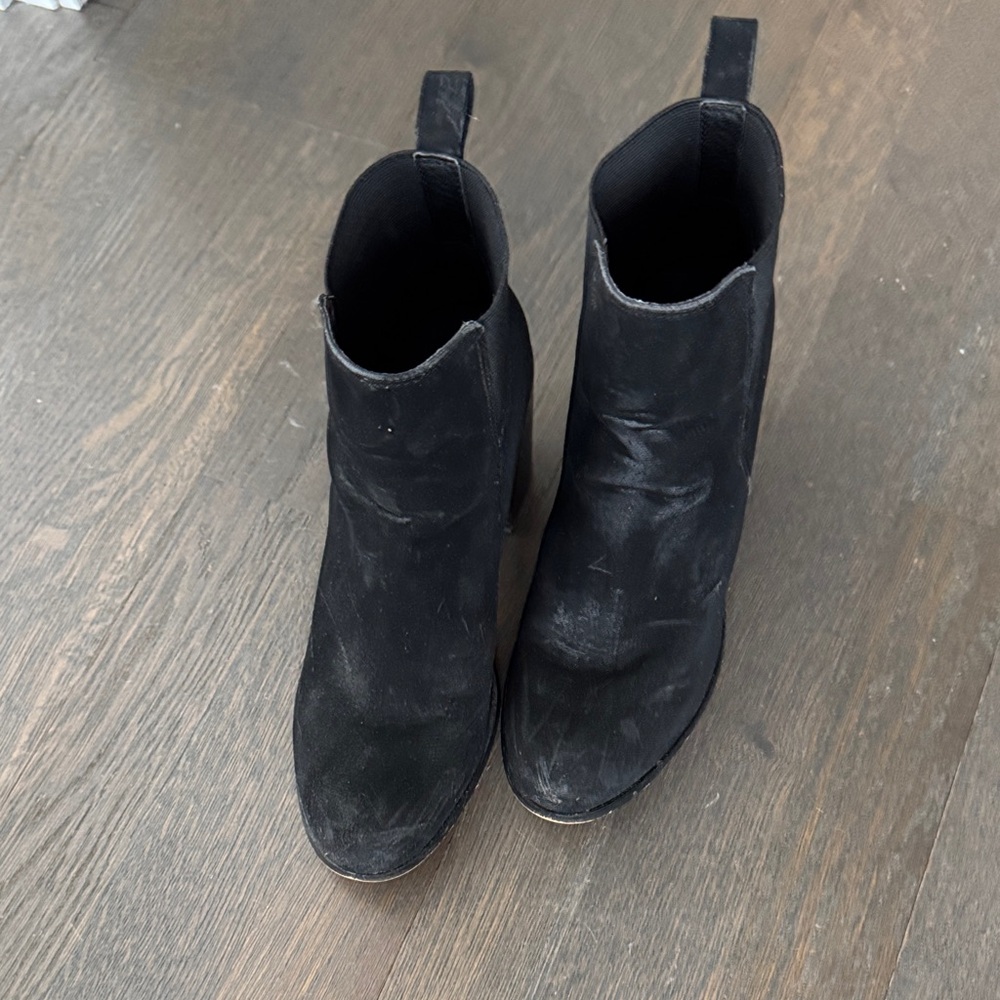 Suede heeled booties